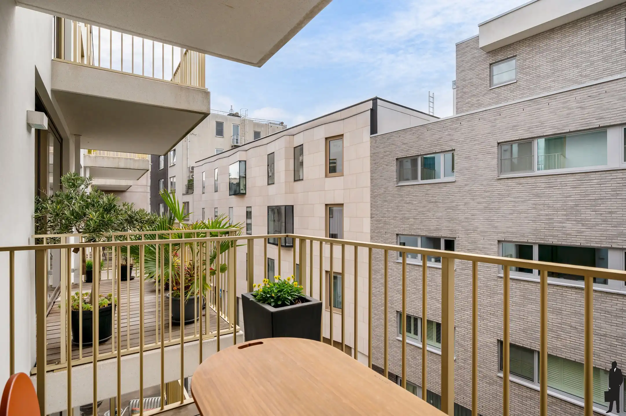 Licht 2-slpk appartement met 2 terrassen in Residentie Leopold foto 7