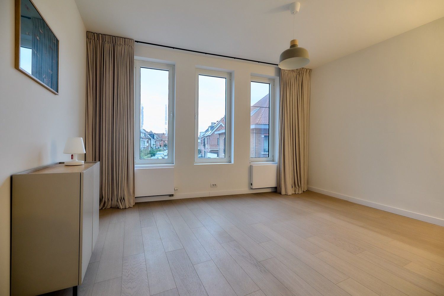 Gerenoveerde interbellum burgerwoning met 4 slaapkamers en grote tuin. foto 13