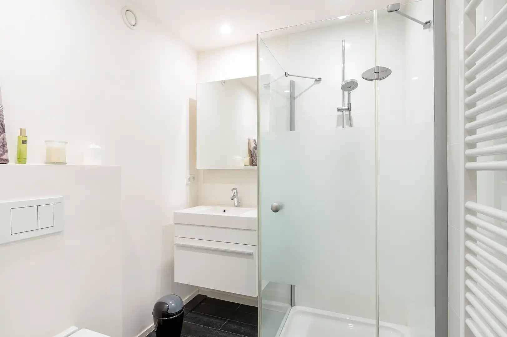 Ruim 4-slaapkamerappartement vlakbij de zee en RBSC in Duinbergen. foto 25