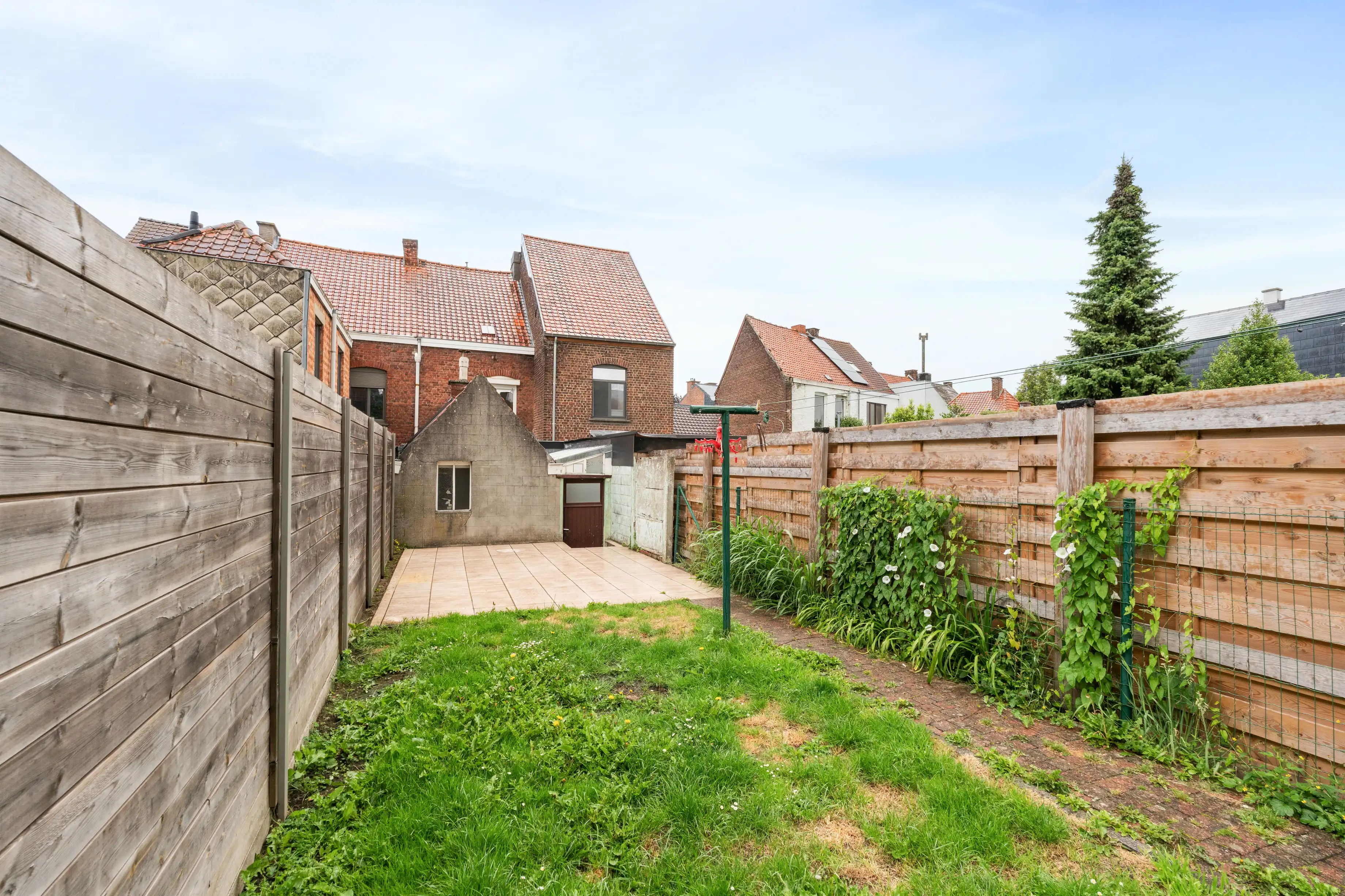 Gezellige woning met zonnige tuin op toplocatie in Ronse foto 10