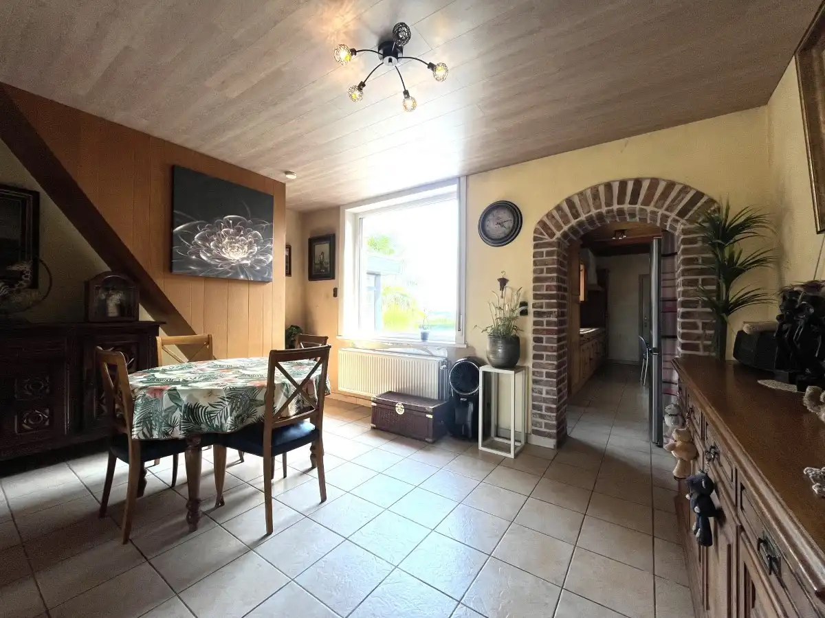 Zandvoorde – Landelijk gelegen woning met tuin en vrij uitzicht foto 5