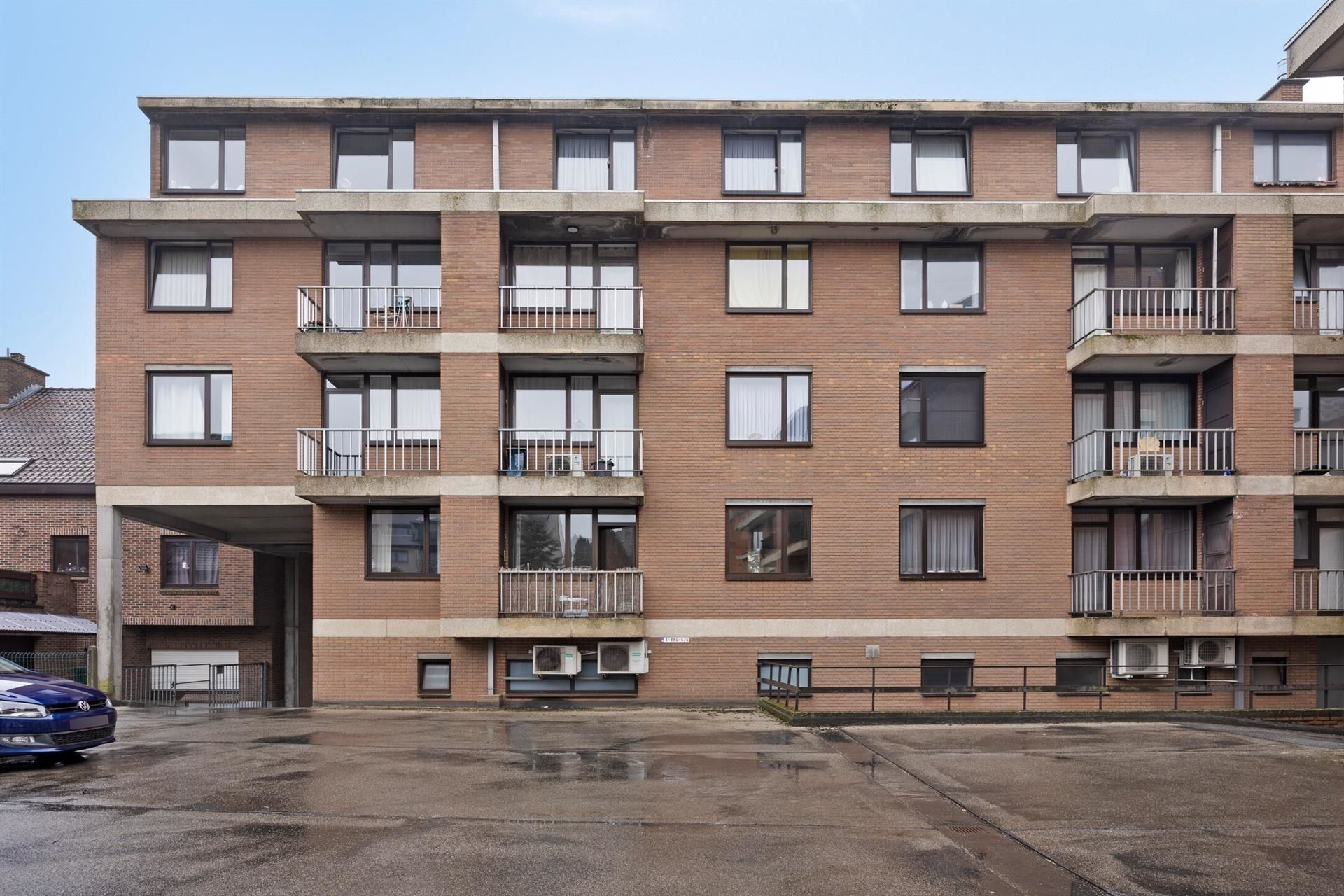 Appartement met 3 ruime kamers en garage foto 14