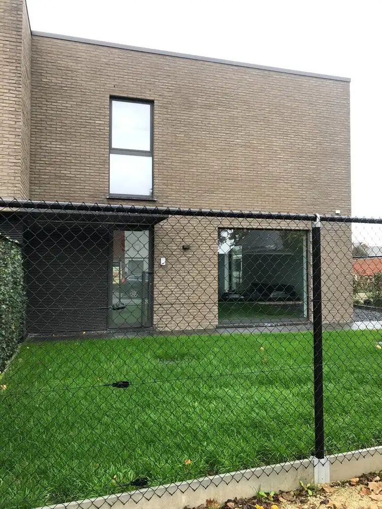 TE KOOP in ZWALM foto {{pictureIndex}}