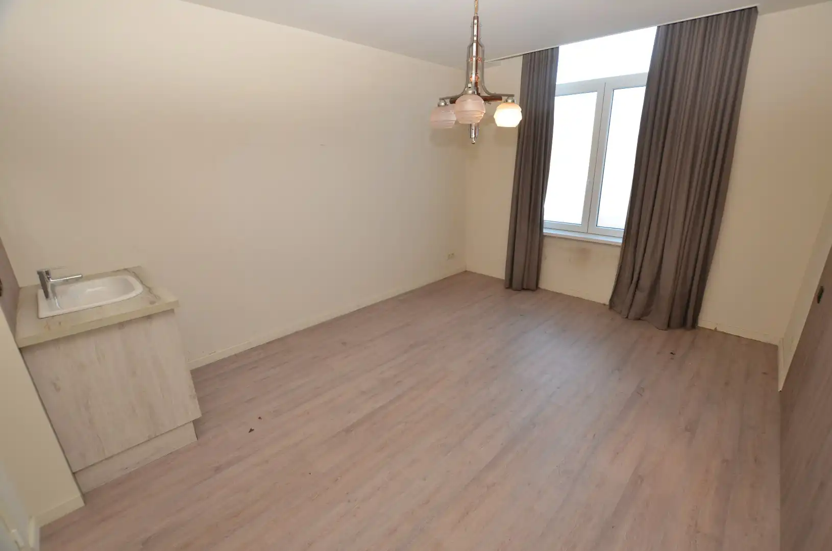 Gerenoveerd ruim woonhuis foto 5