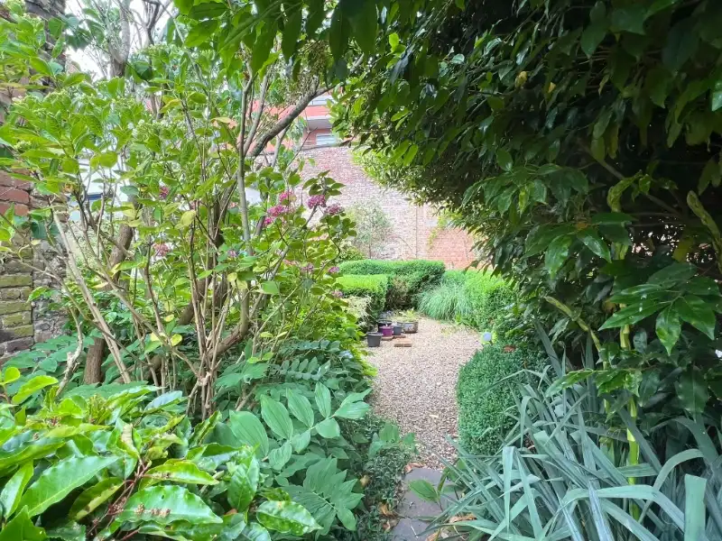 Karaktervolle herenwoning met zonnige tuin foto 26