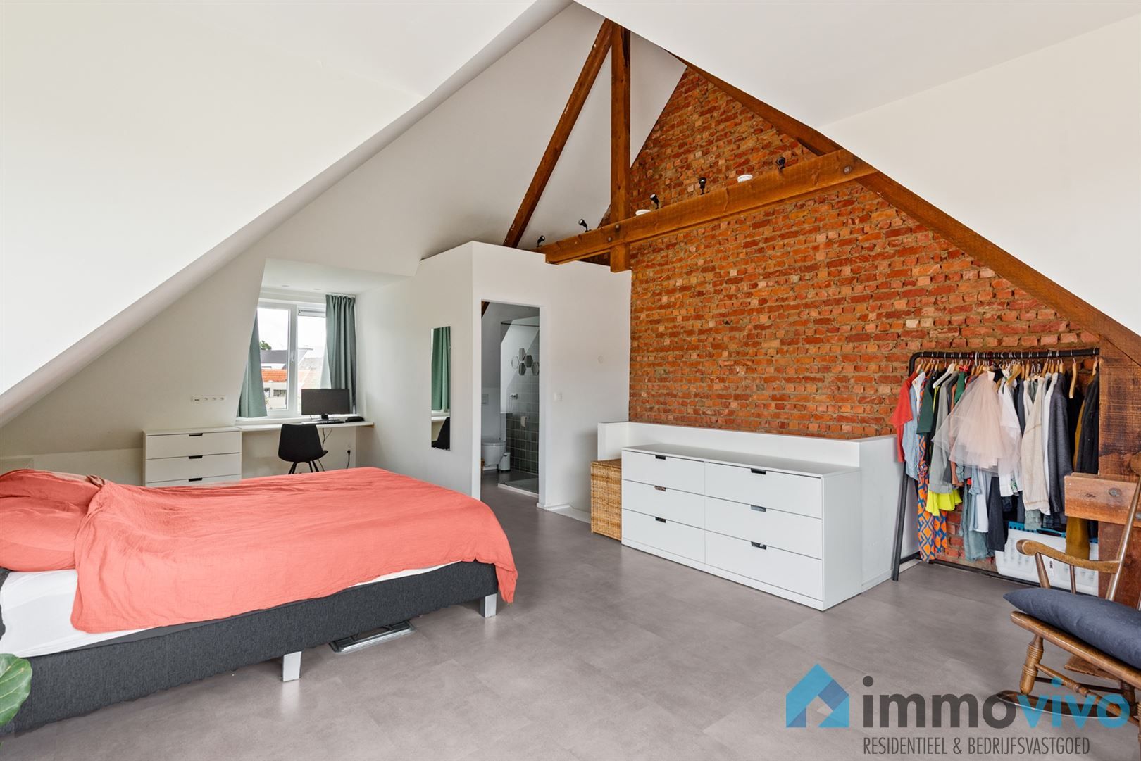 Knap gerenoveerde HOB met A-label op toplocatie in centrum foto 28