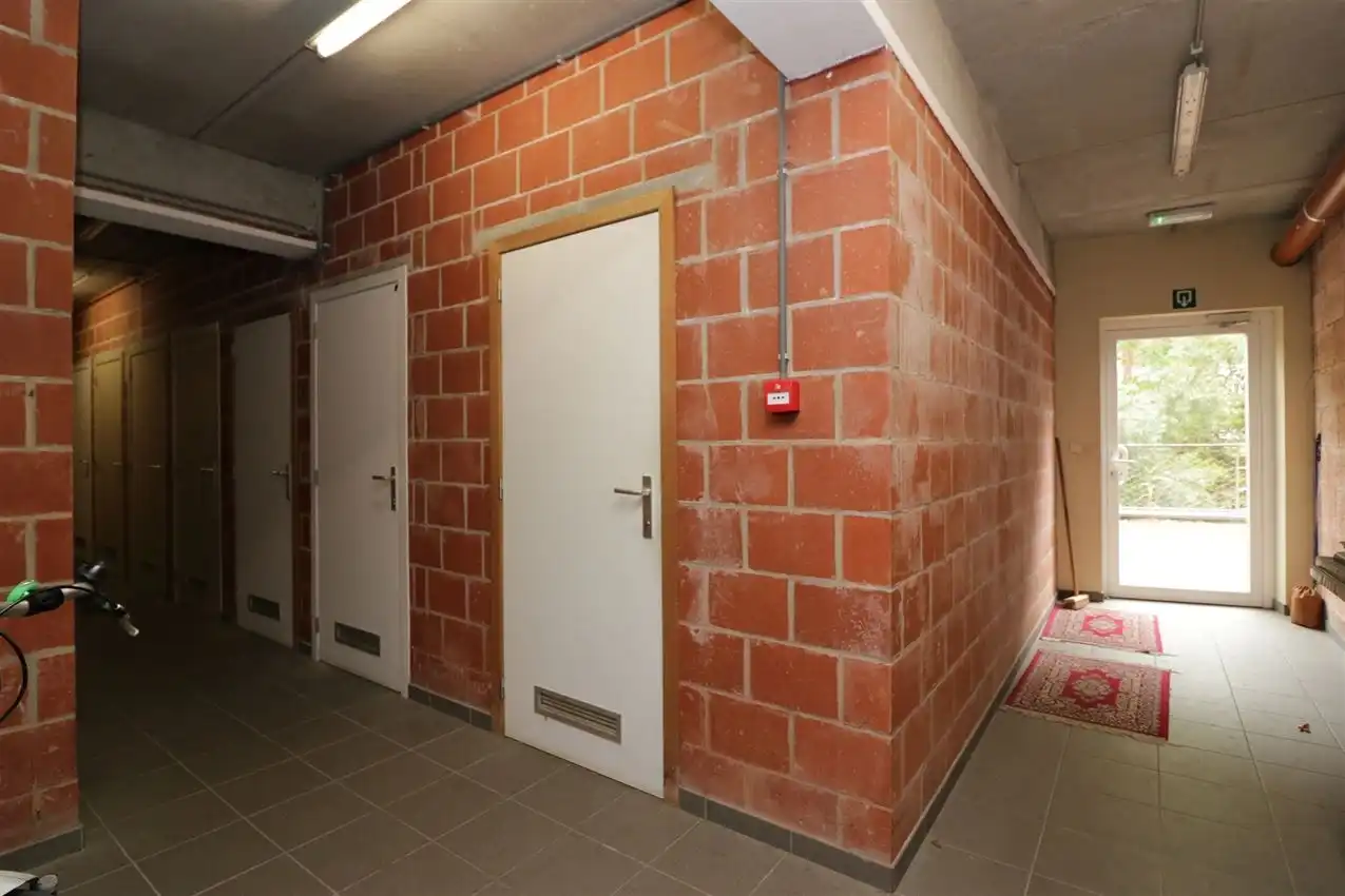 Appartement met 2 slpk., autostaanplaats en terras in centrum Aarschot foto 22