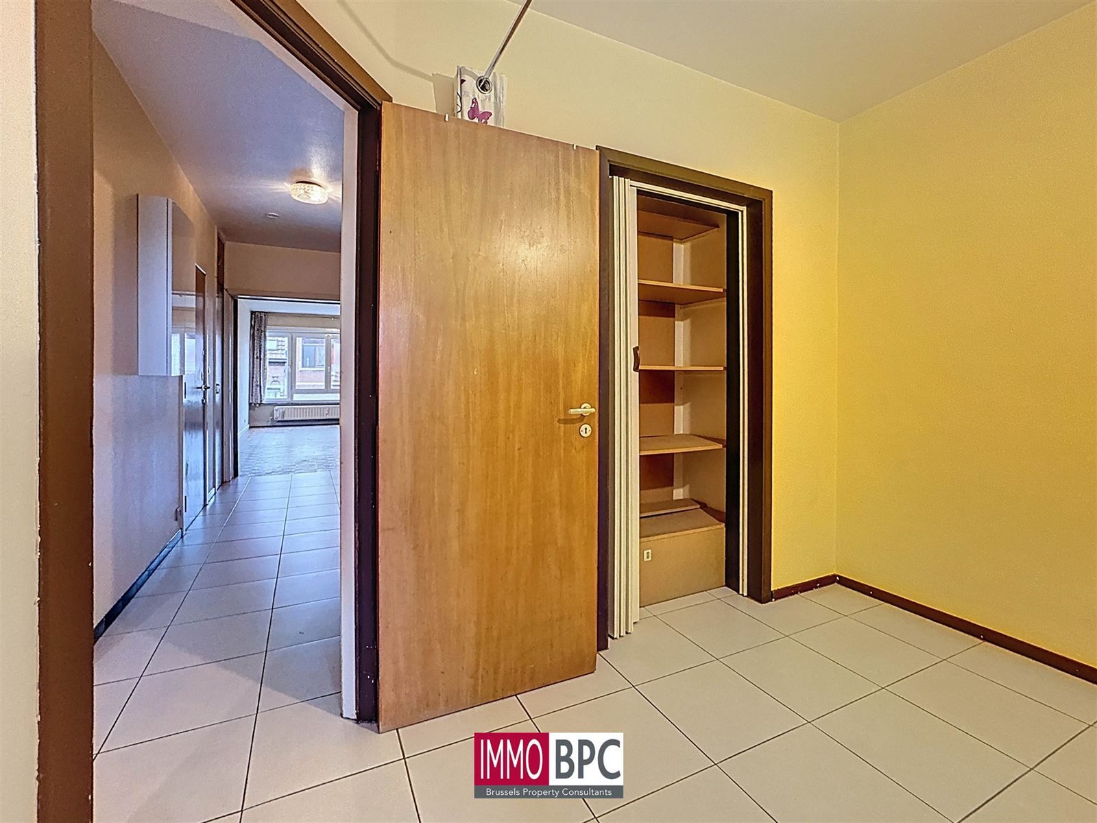 Rustig en verzorgd appartement met terras  foto 10