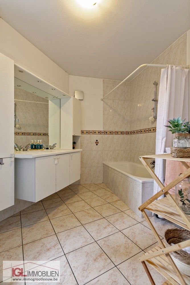 IGL stelt voor: uitstekend gelegen penthouse-appartement in Sint-Jans-Molenbeek foto 29