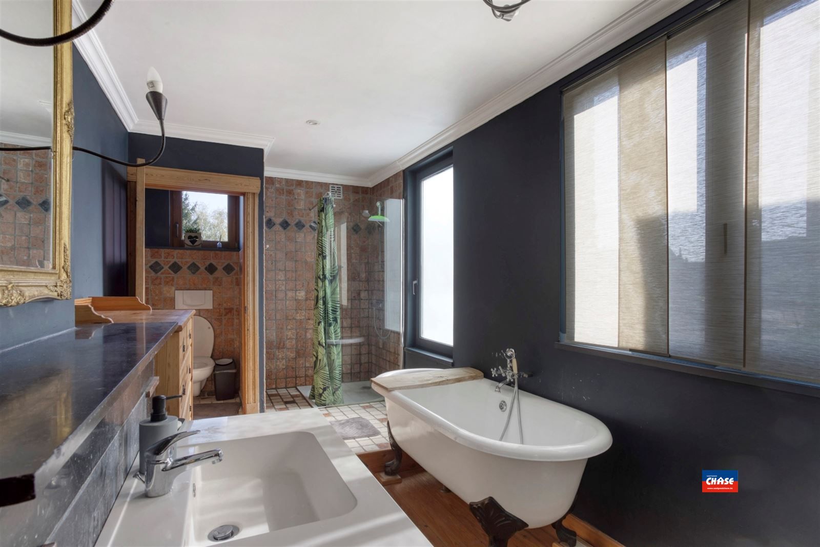 Recent gerenoveerde woning met 3 slaapkamers en tuin foto 15