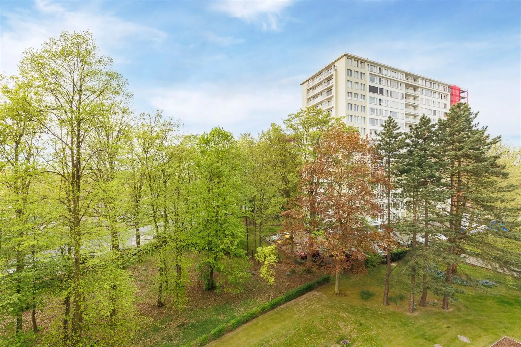 Gerenoveerd 2 Slaapkamer appartement met terras in Berchem foto 15