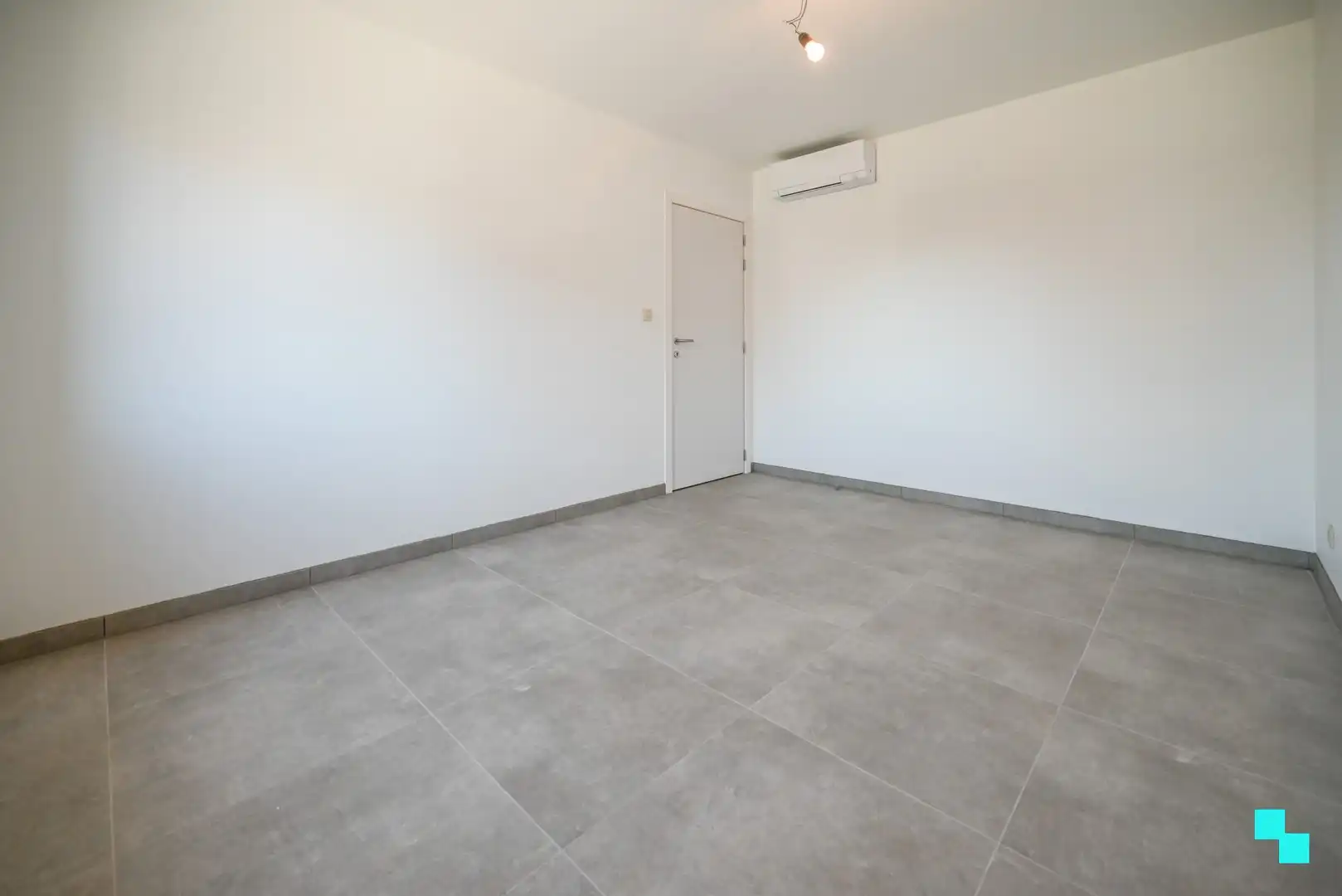 Riante nieuwbouwwoning met aangename tuin te Izegem foto 20