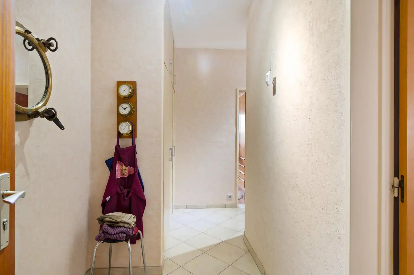 Gezellig app. op 1e verd. met 2 slpk., terras en garage foto 3