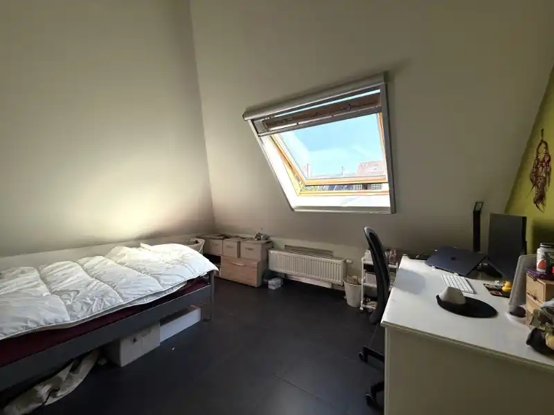 Leuke moderne woning op rustige topligging nabij Sint-Pietersstation en UZ Gent foto 10
