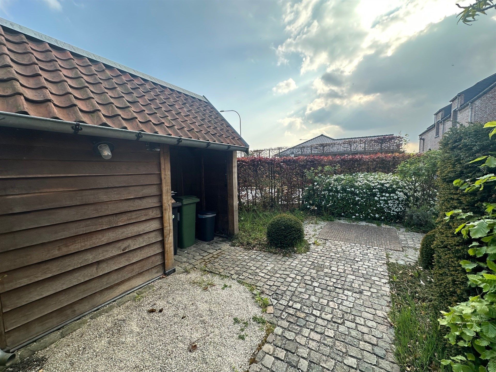 Prachtige woning met 4 slaapkamers in landelijke stijl foto 20
