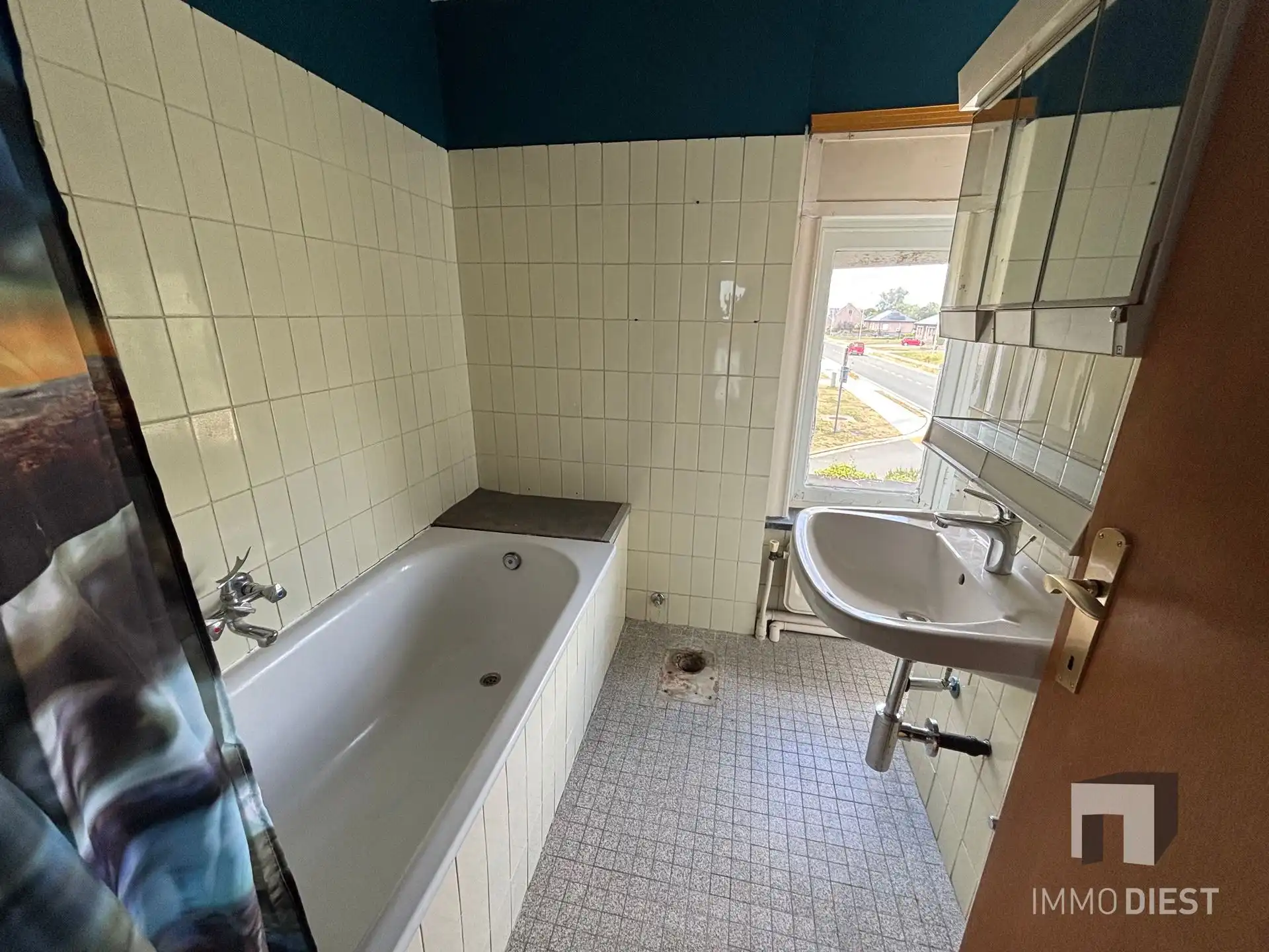 Ruime betaalbare woning met veranda en bijgebouw foto 52