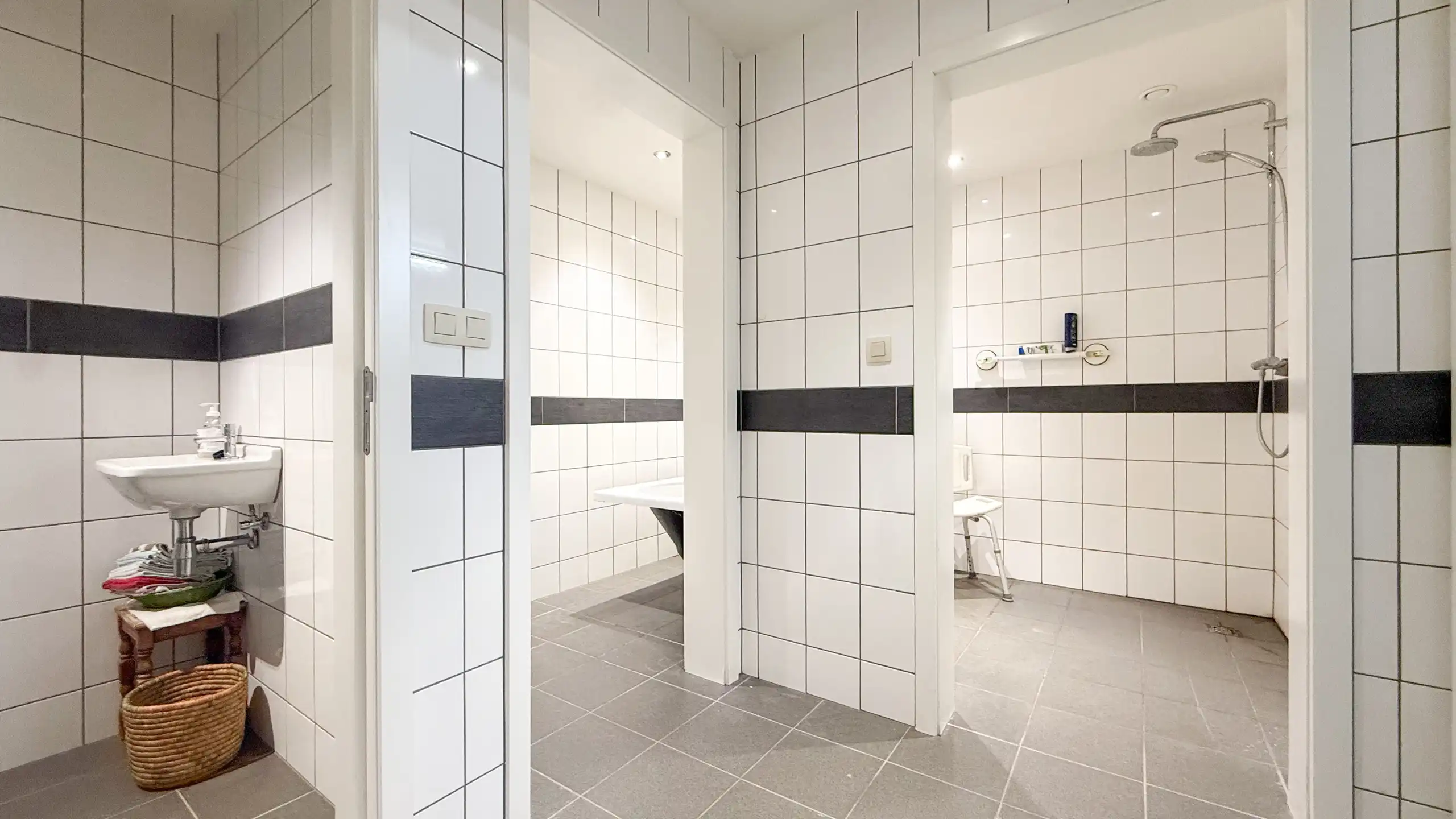 Veelzijdig investeringspand met 10 kamers, lift en kelder! foto 8
