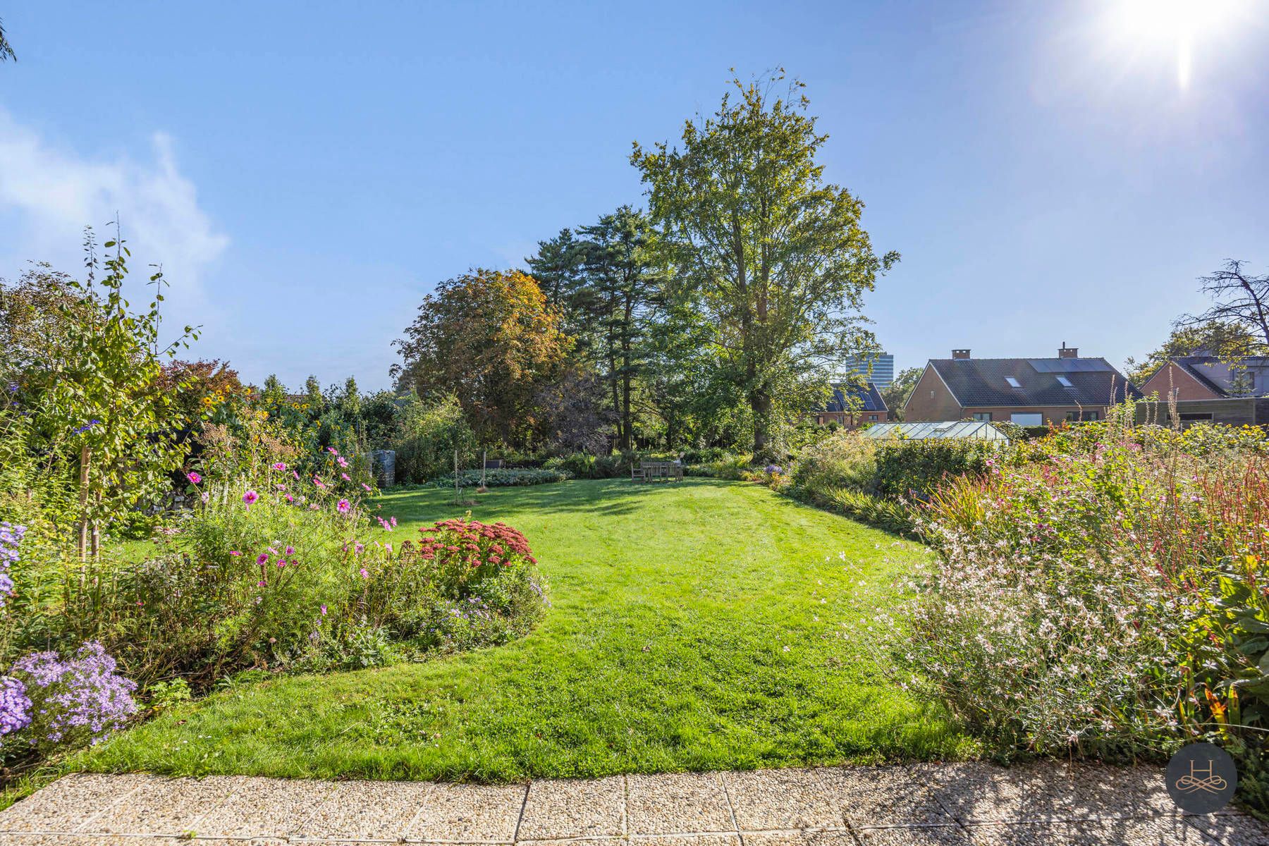 Lichtrijke gezinswoning met prachtige tuin op toplocatie foto 20