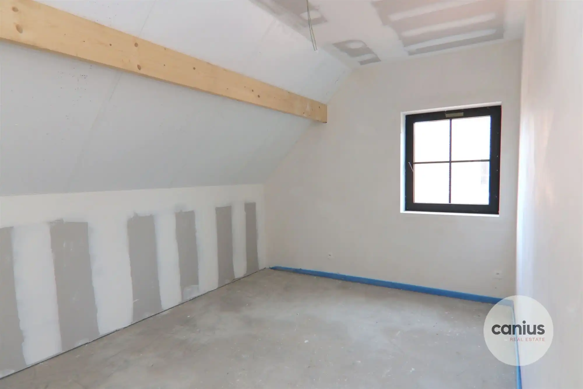 LANDELIJK EN LUXUEUS WONEN IN SINT-TRUIDEN foto 12