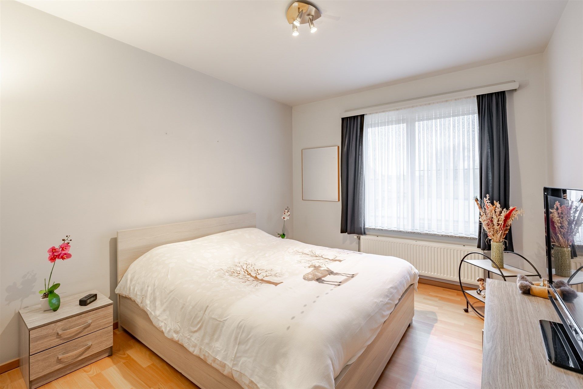 3-slaapkamer appartement met garage en mooi uitzicht foto 7