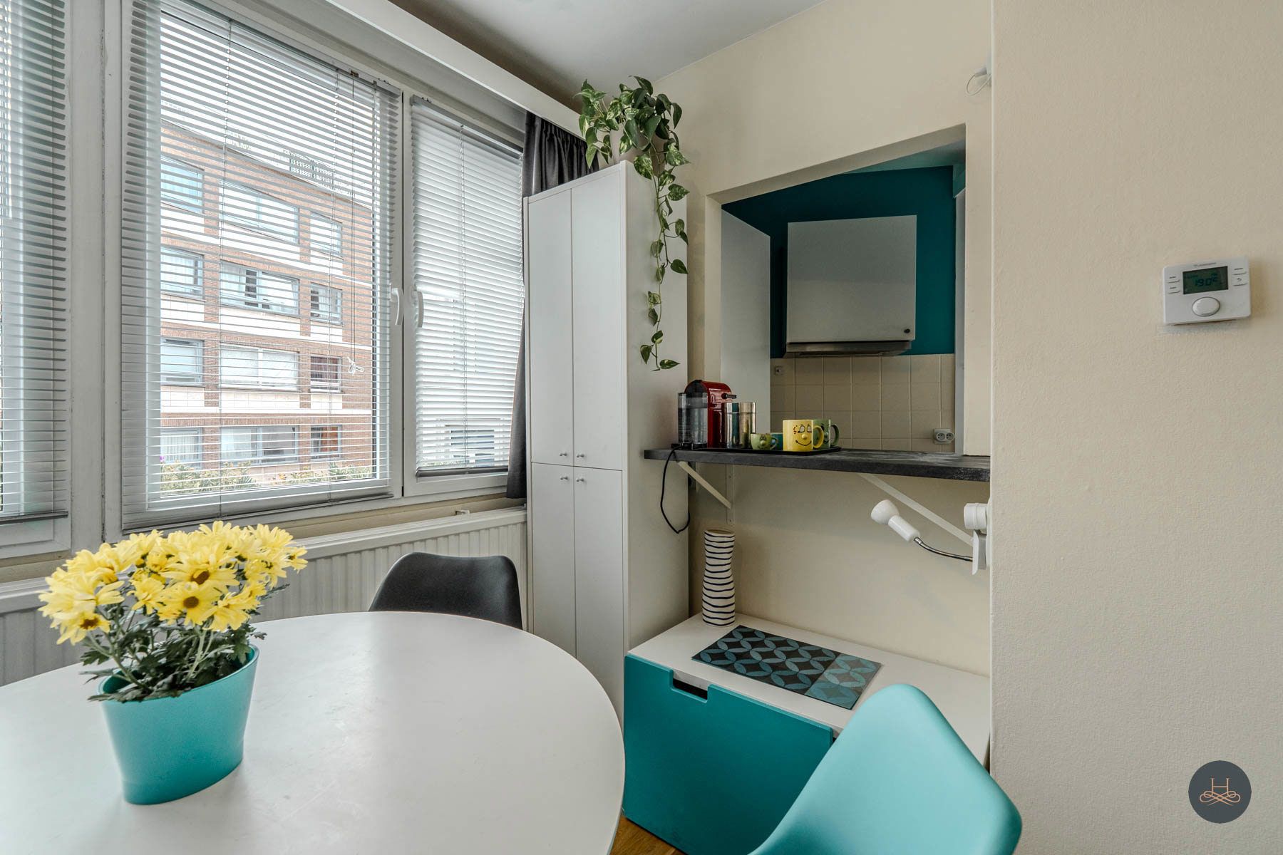 Lichtrijk, karaktervol appartement op uitstekende locatie foto 6