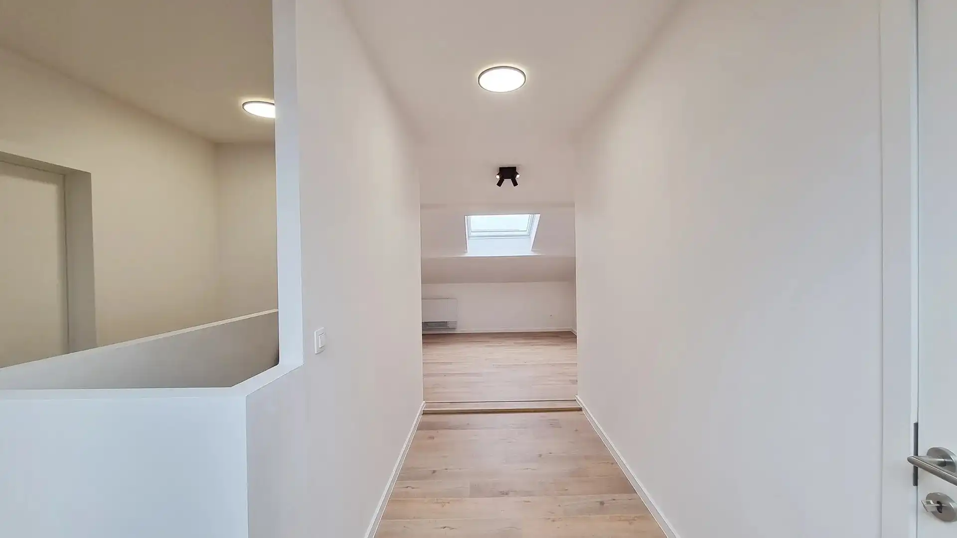 GERENOVEERDE WONING foto 12