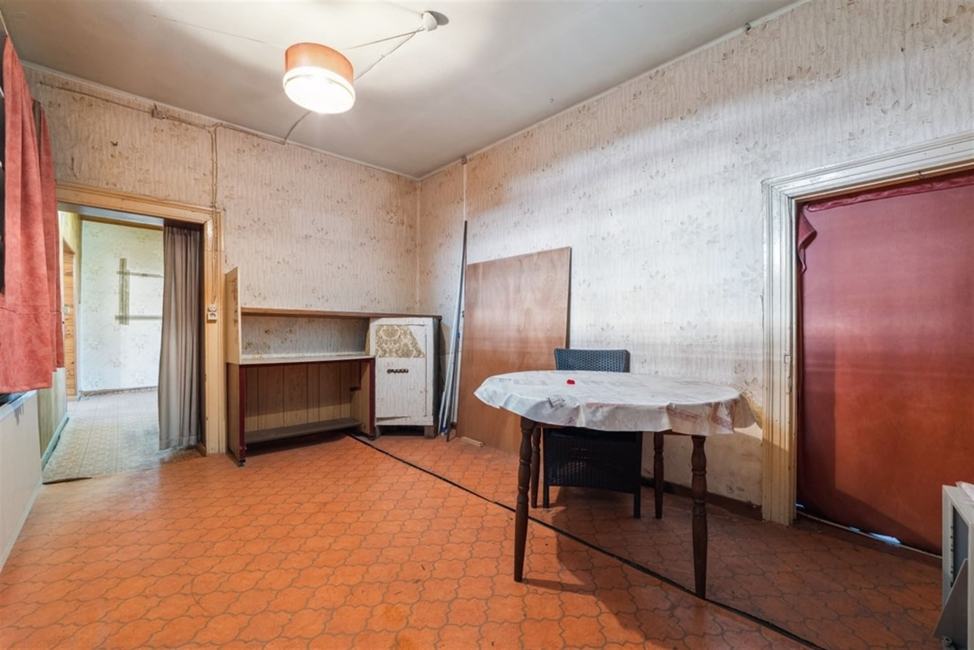 WONING MET RUIME LOODS OP EEN TOPLOCATIE IN HOESELT foto 19