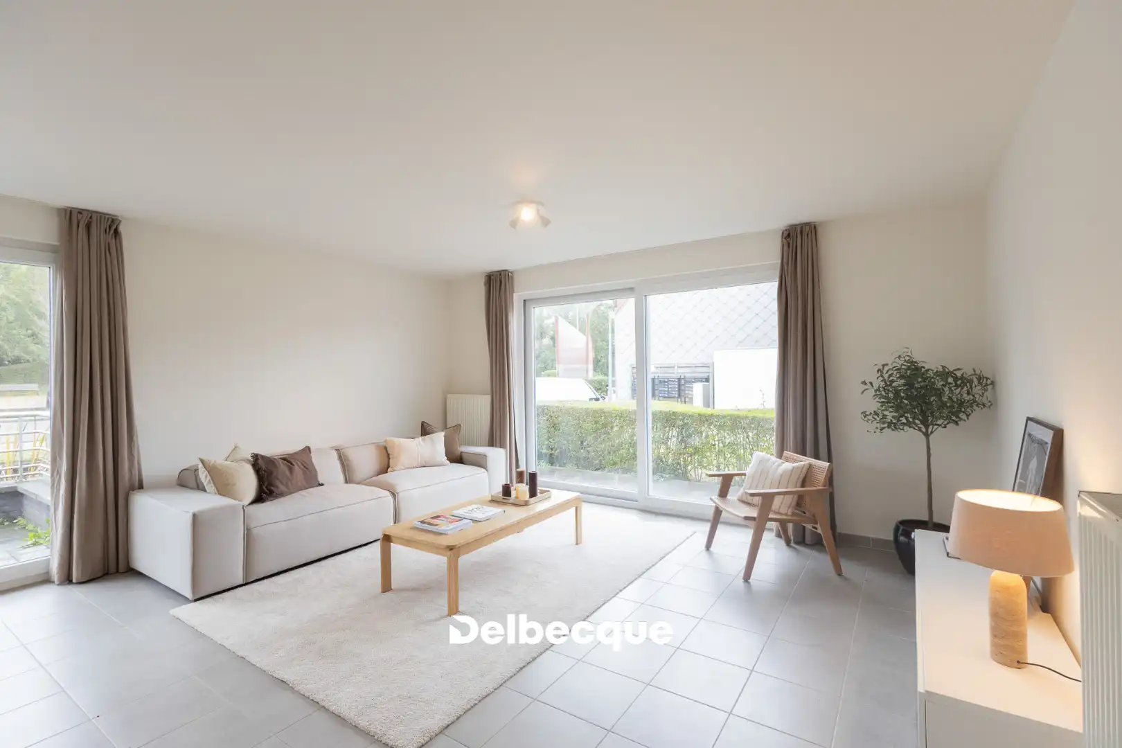Gelijkvloers appartement met 2 slaapkamers op schitterende locatie aan zee! foto 2