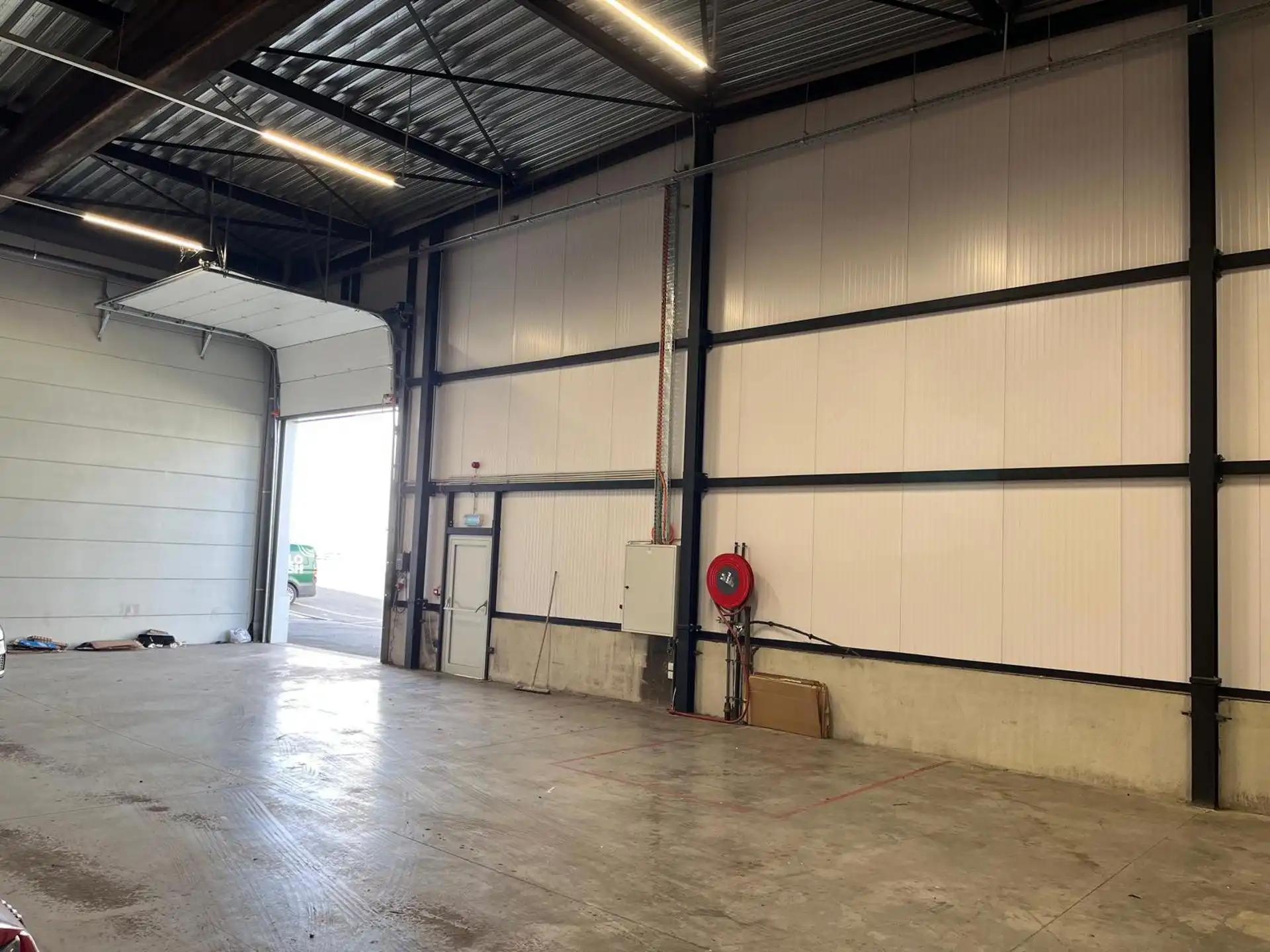 KMO-unit van 526m² in de industriezone Wilrijk nabij de A12 foto 7