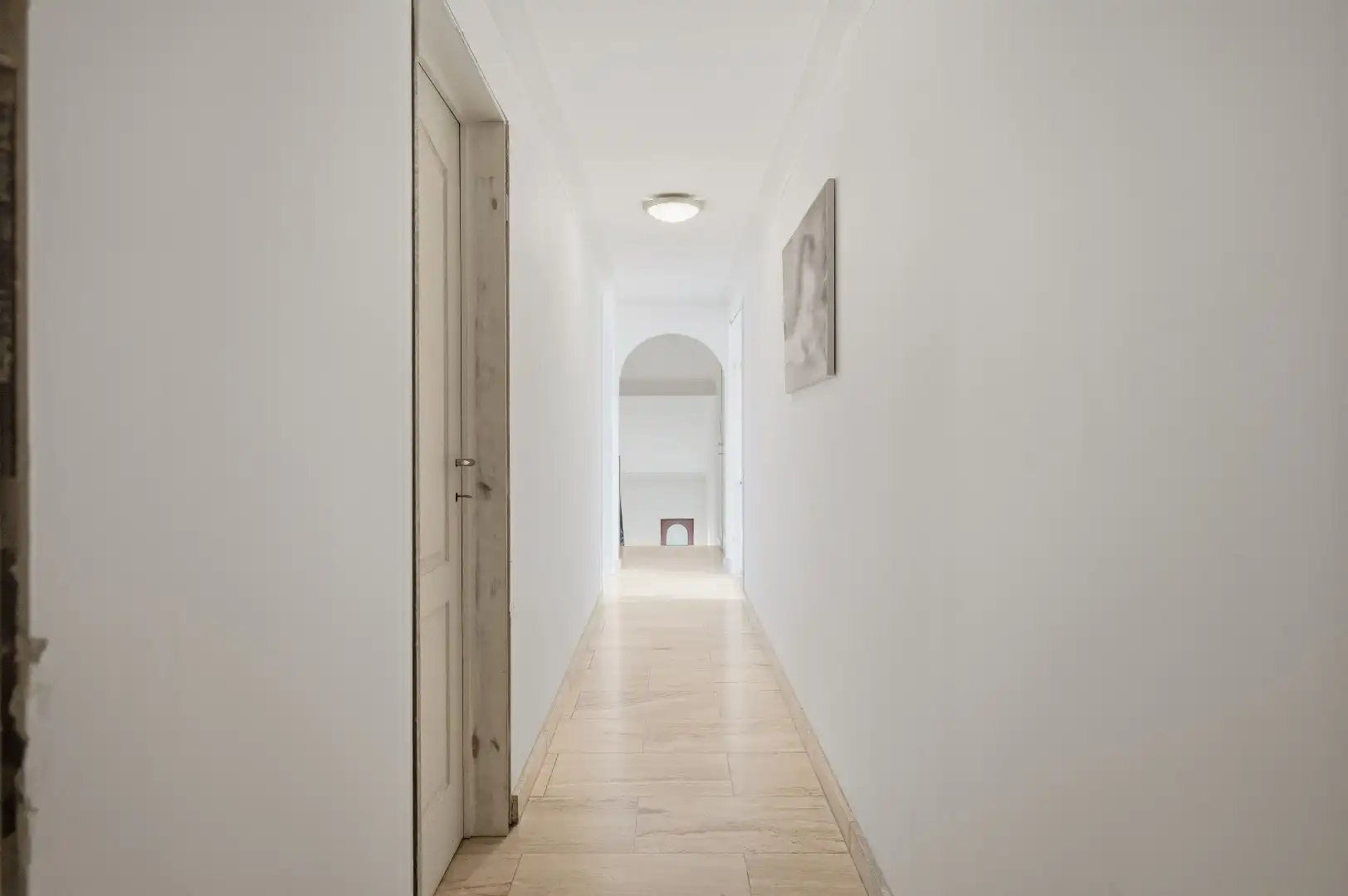 Instapklare, stijlvolle afgewerkte woning met 3 slpks foto 9