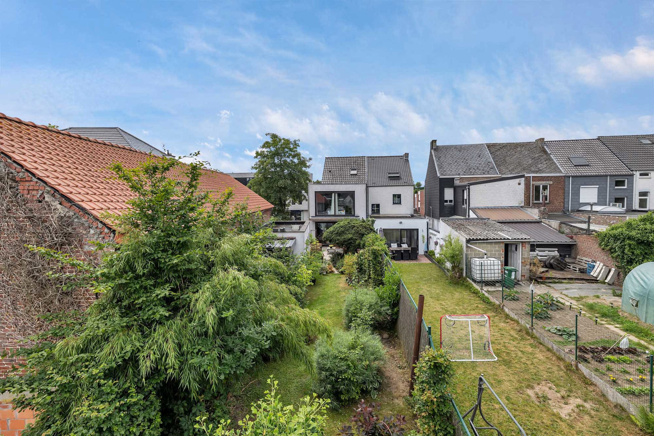  instapklare HOB met 4 slaapkamers, tuin en garage foto 25