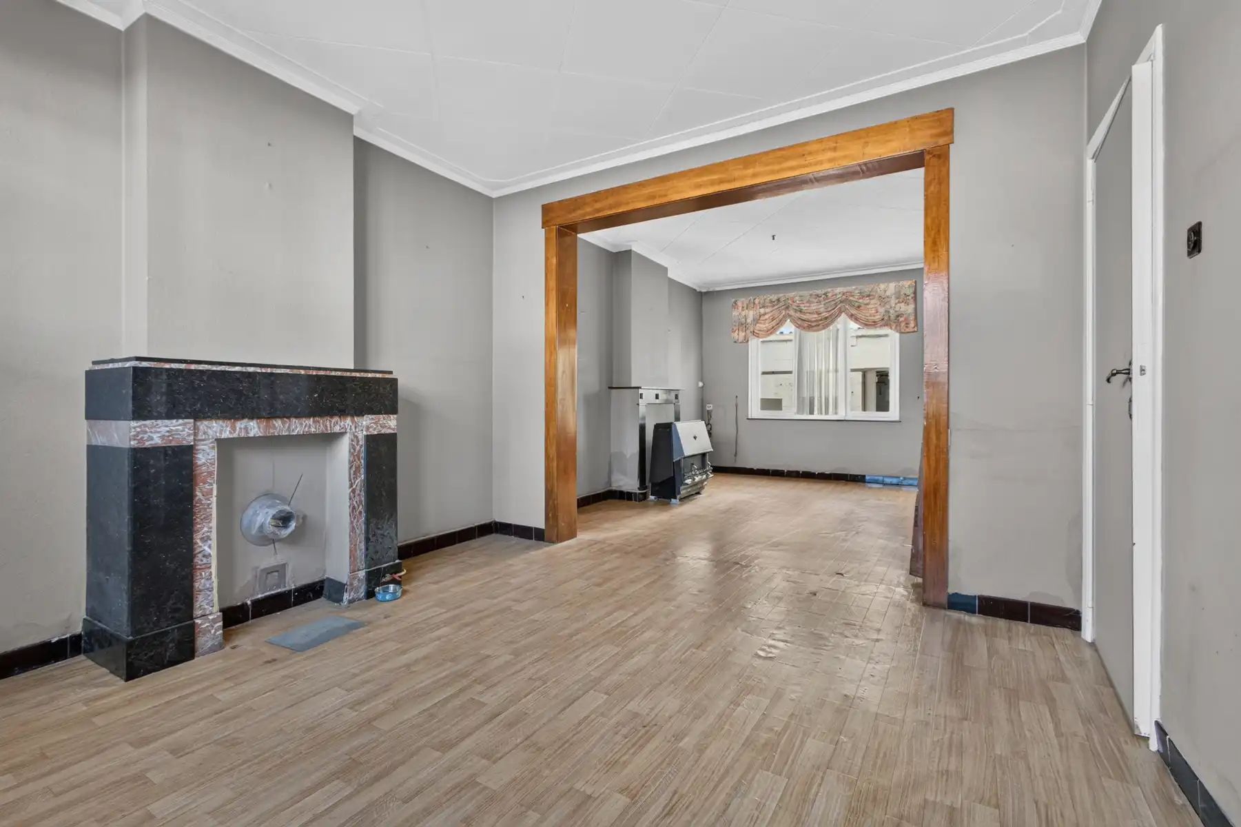 TE RENOVEREN + 2 tot 4 SLK + TUIN + TERRAS + TOPLIGGING foto 4