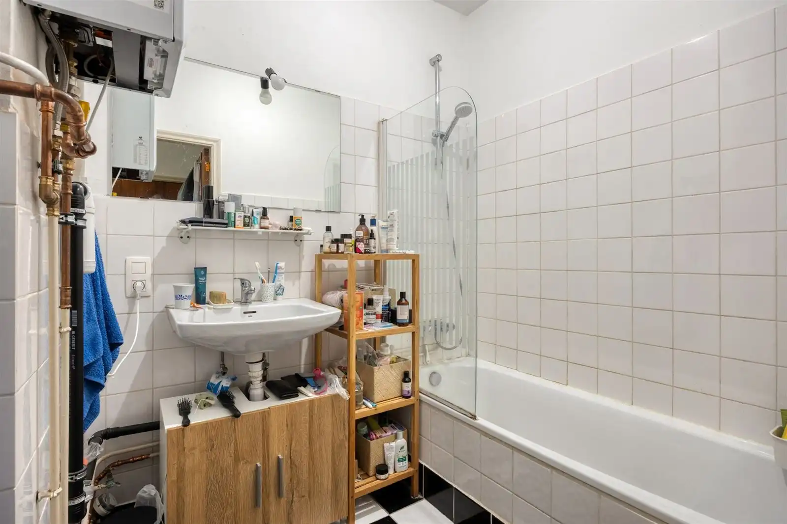 Wilrijk: te renoveren volwaardig 3 slaapkamer appartement  foto 12