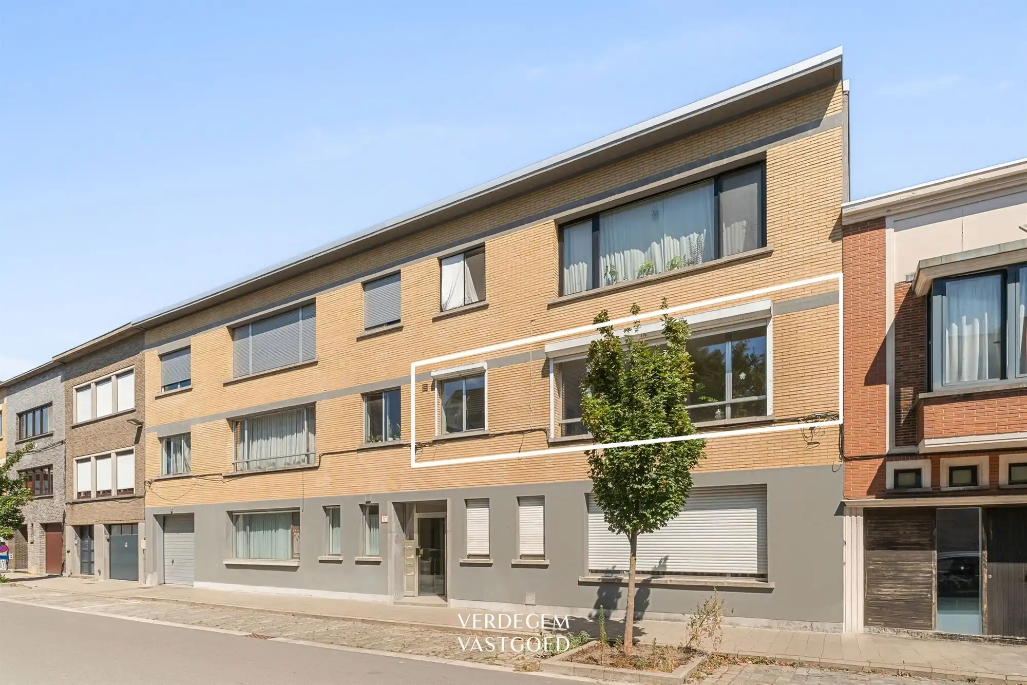 Gezellig en ruim appartement met 2 slaapkamers, terras en garage foto 13
