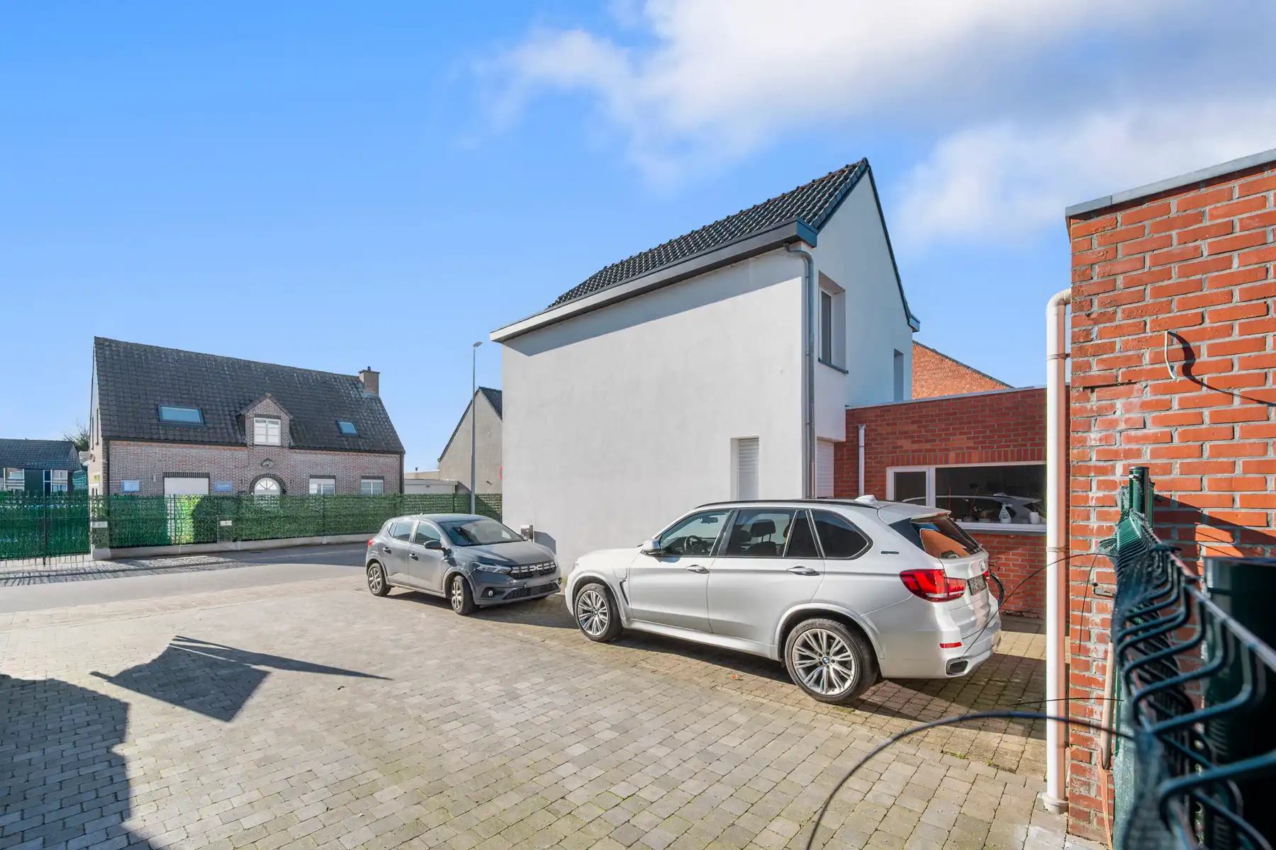 Instapklare woning met 3 slaapkamers te Zele foto 14