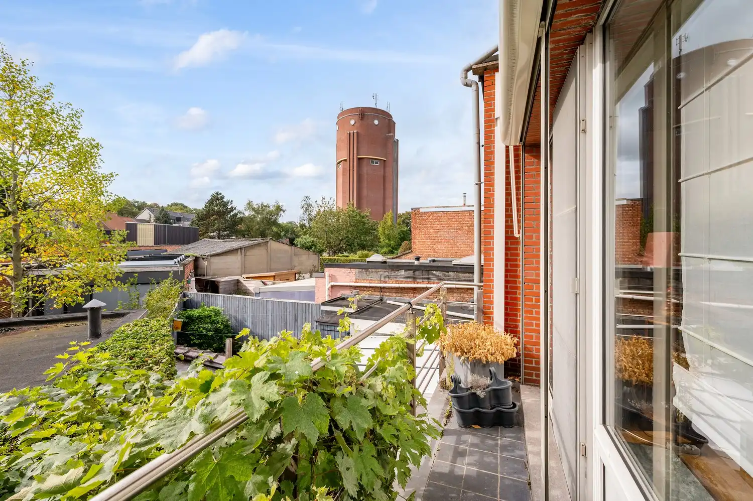 Ruime en goed onderhouden gezinswoning op een uitstekende locatie. foto 39