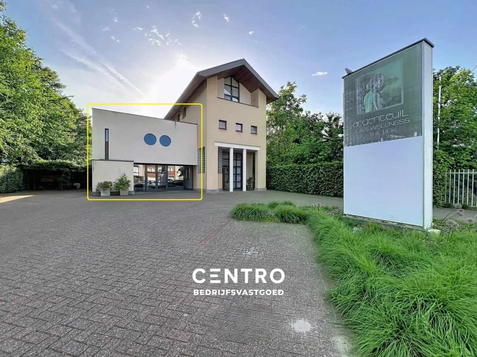 Commercieel te huur Westlaan 253 - 8800 Roeselare