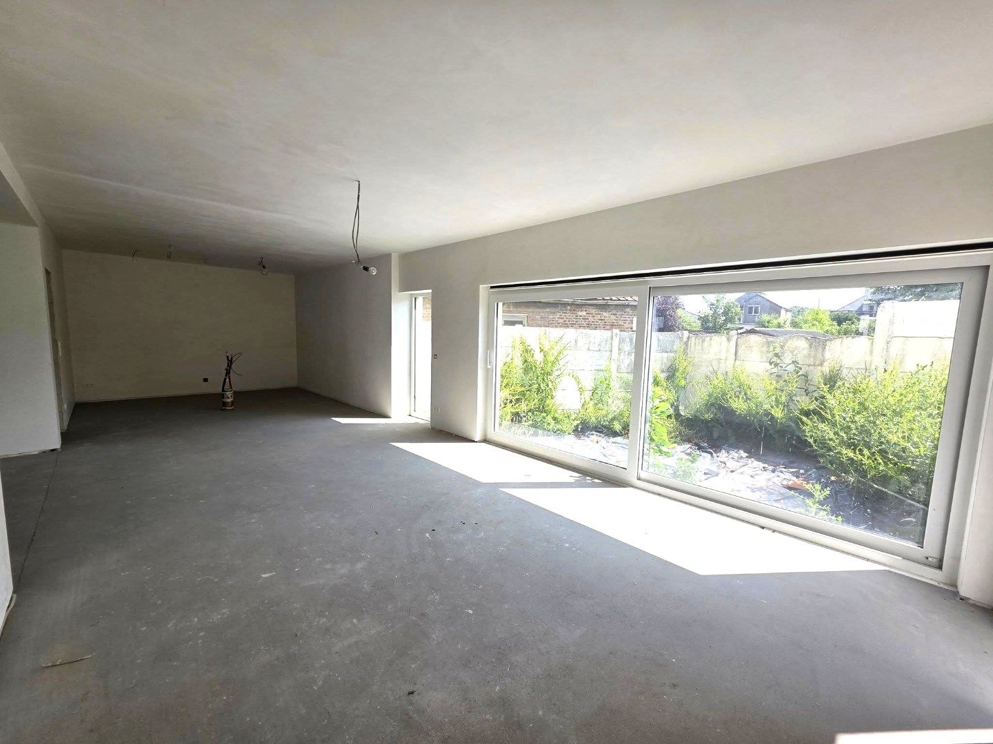 Unieke Dubbelwoonst in het Centrum van Eppegem – Ideaal voor Wonen & Vrij Beroep foto 3