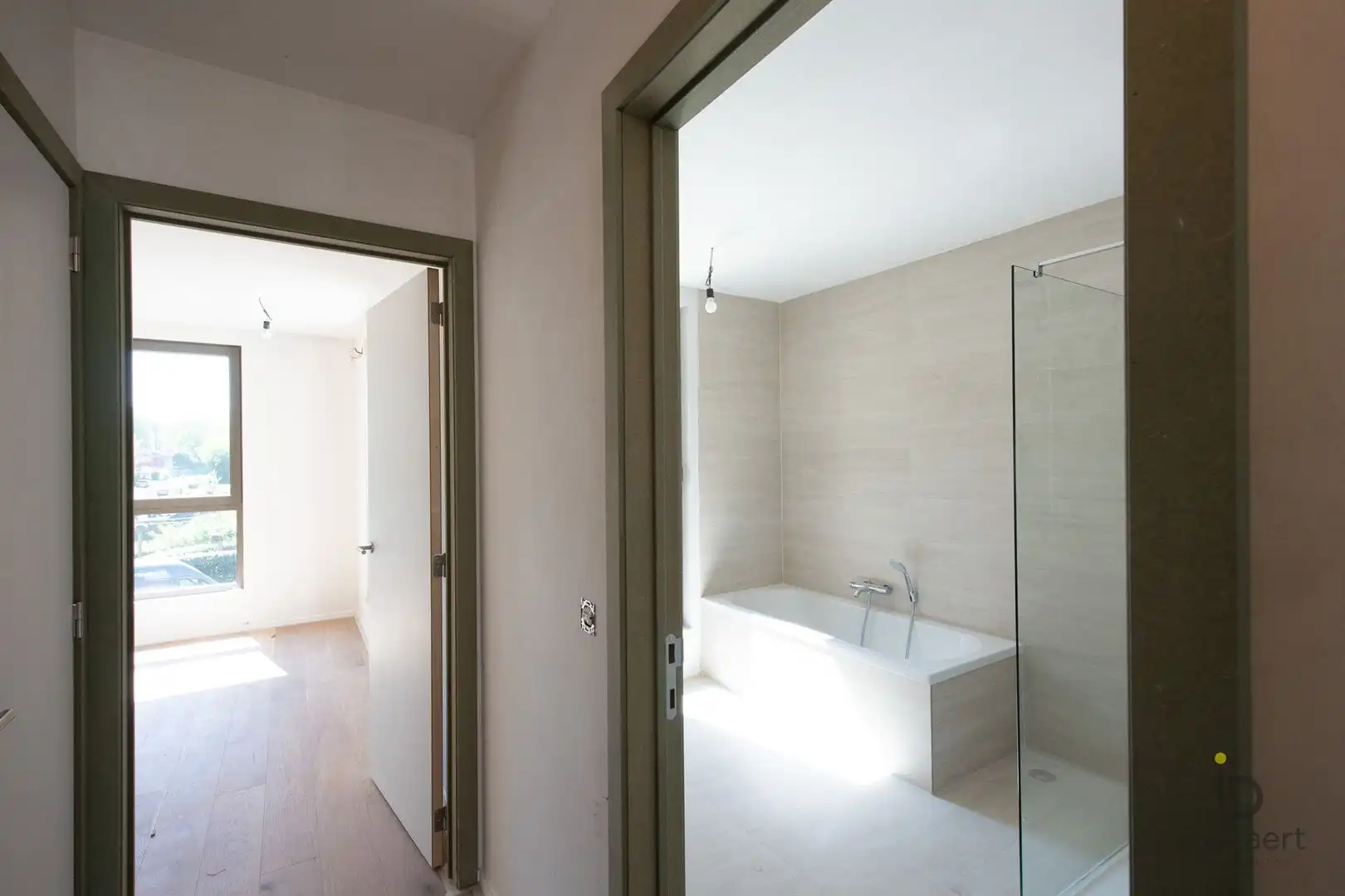 Energiezuinge woning met 3 slpks te s'Gravenwezel. foto 21