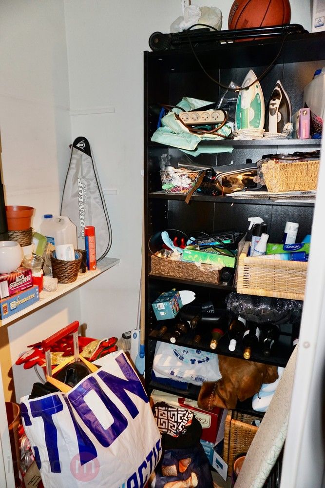 Centraal maar rustig gelegen appartement met drie slaapkamers foto 14