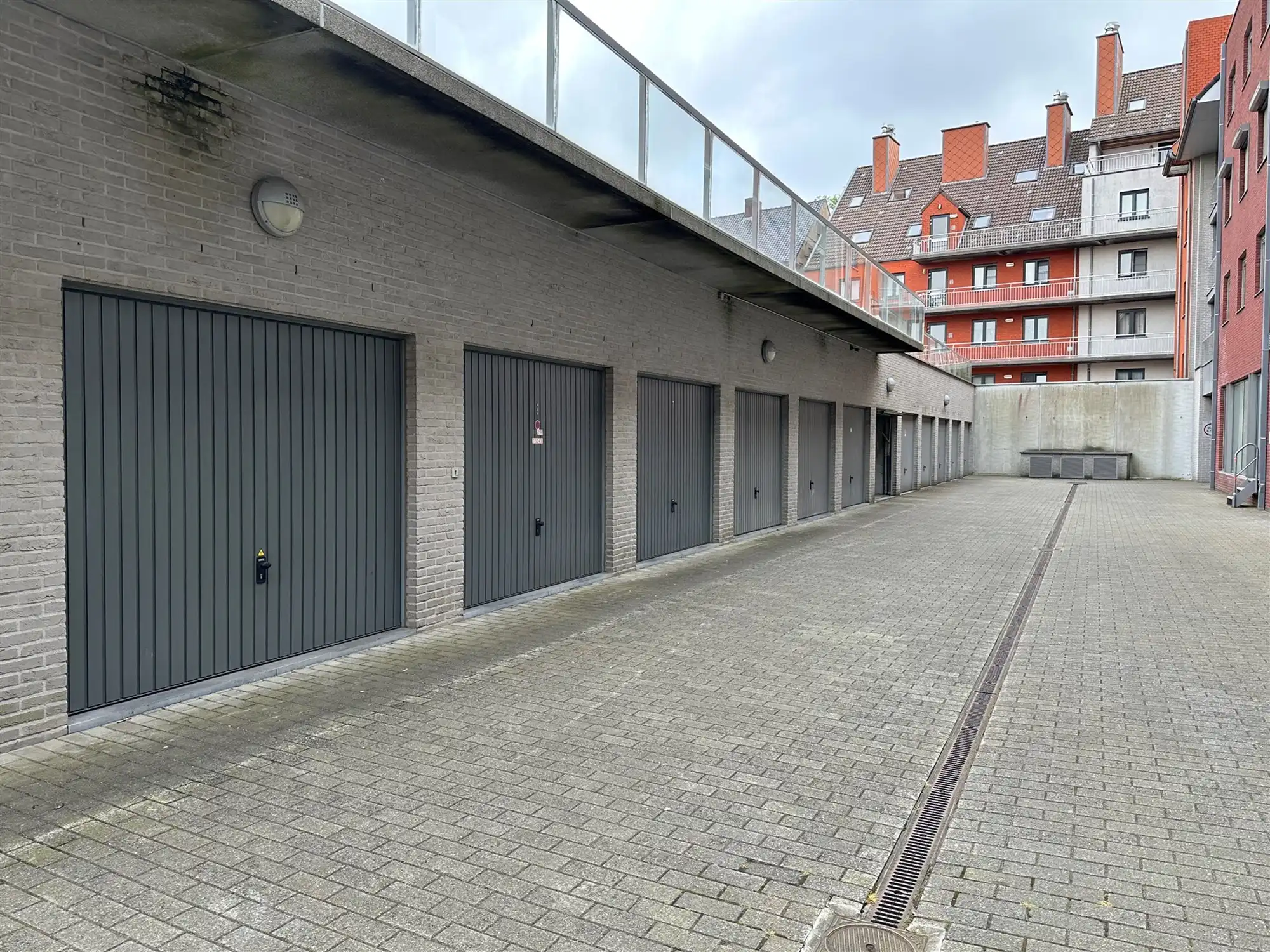 Parking/Garagebox foto 2