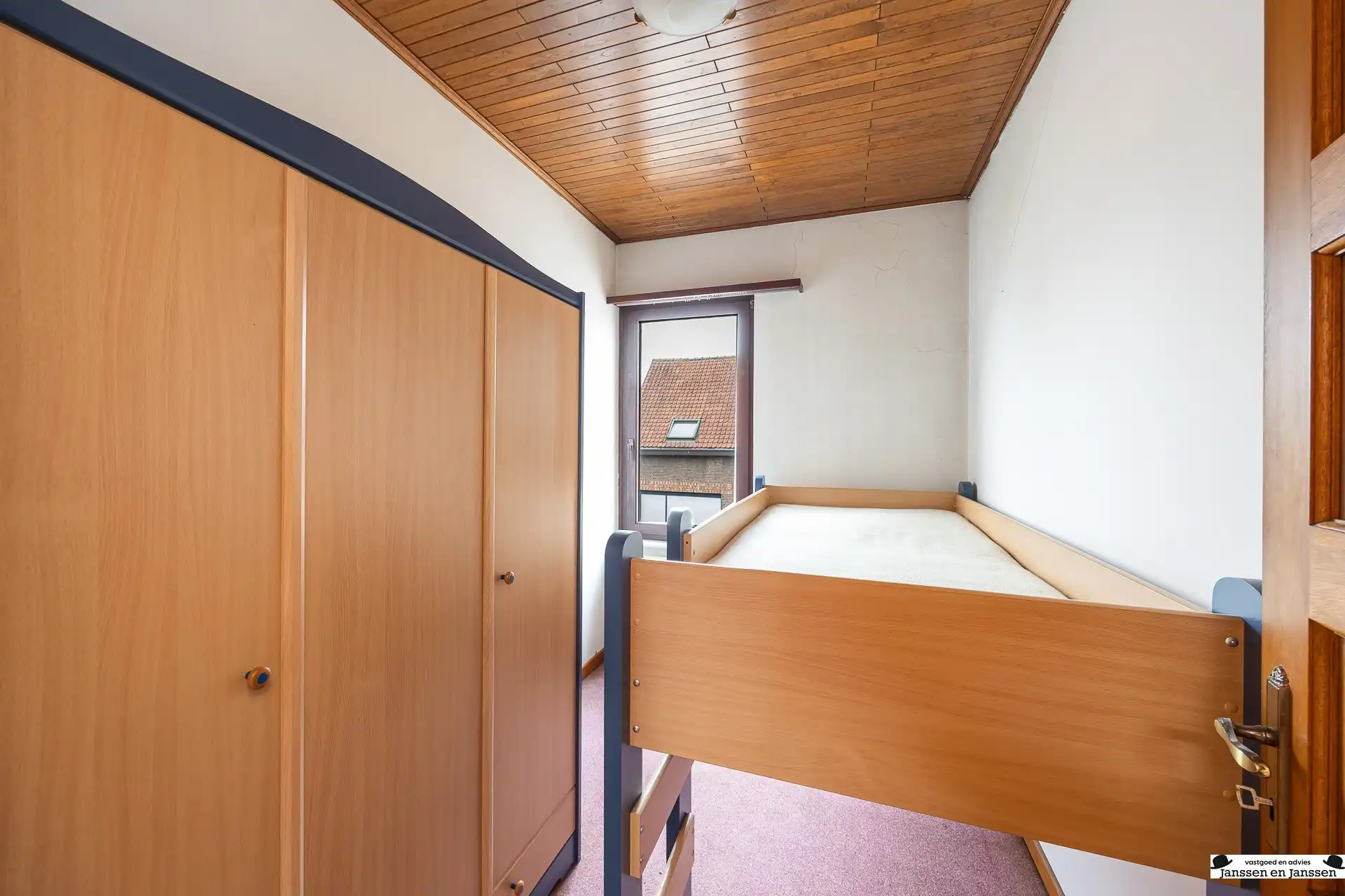 Te renoveren woning met 6à8 slaapkamers, garage en tuin! foto 21
