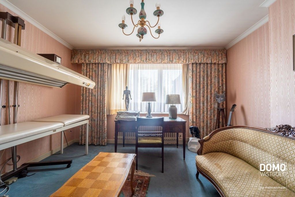 Karaktervolle woning - ruim, zonnig en centraal gelegen. Begint jouw nieuwe thuis hier? foto 23