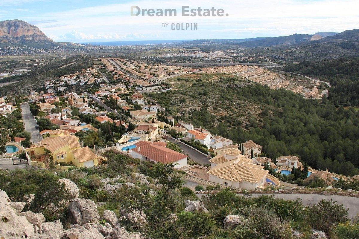 Prachtige design villa met panoramisch uitzicht op de bergen foto 4