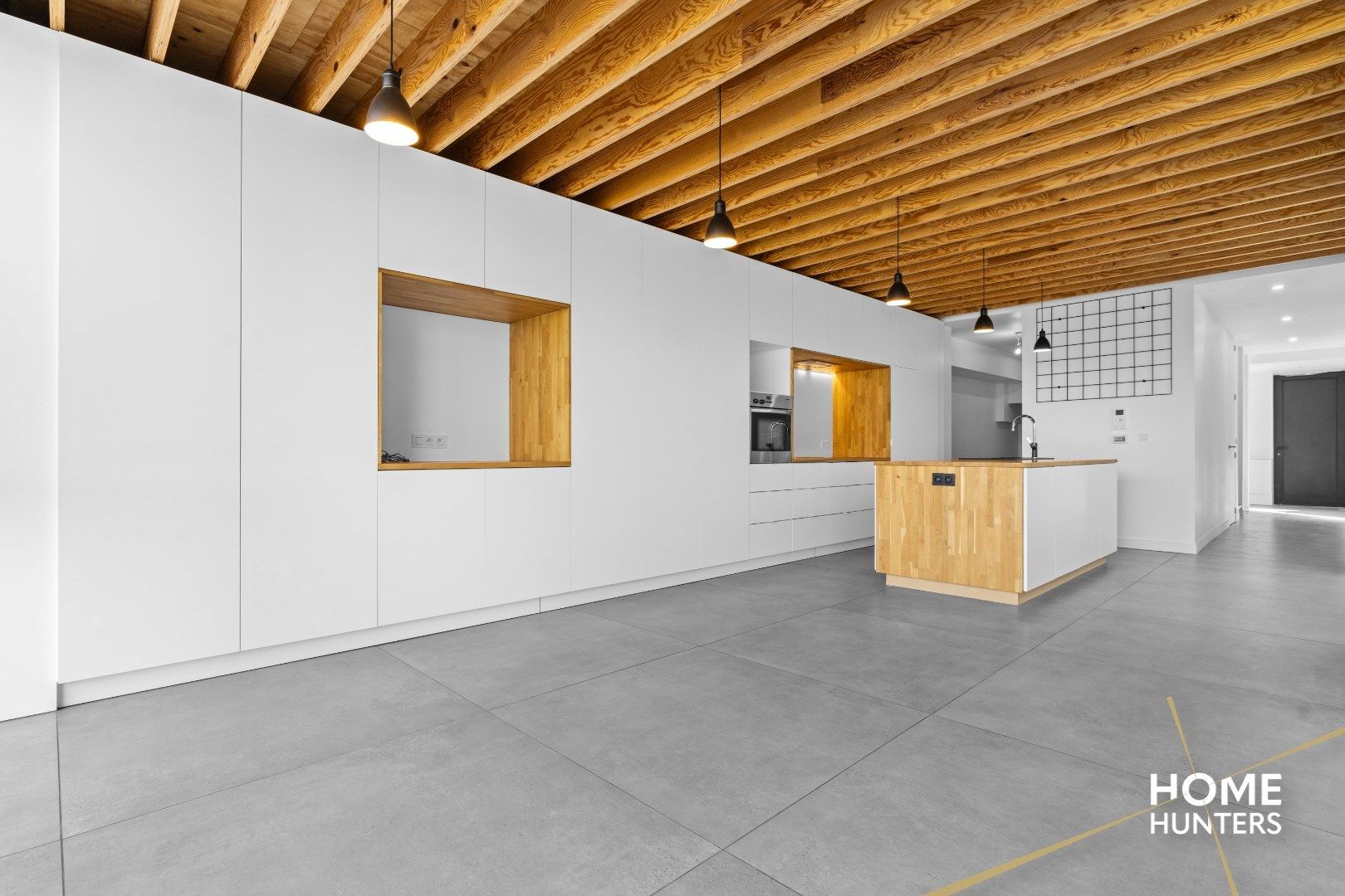 Verassend ruime woning met 3 slaapkamers en een ruime tuin foto 13