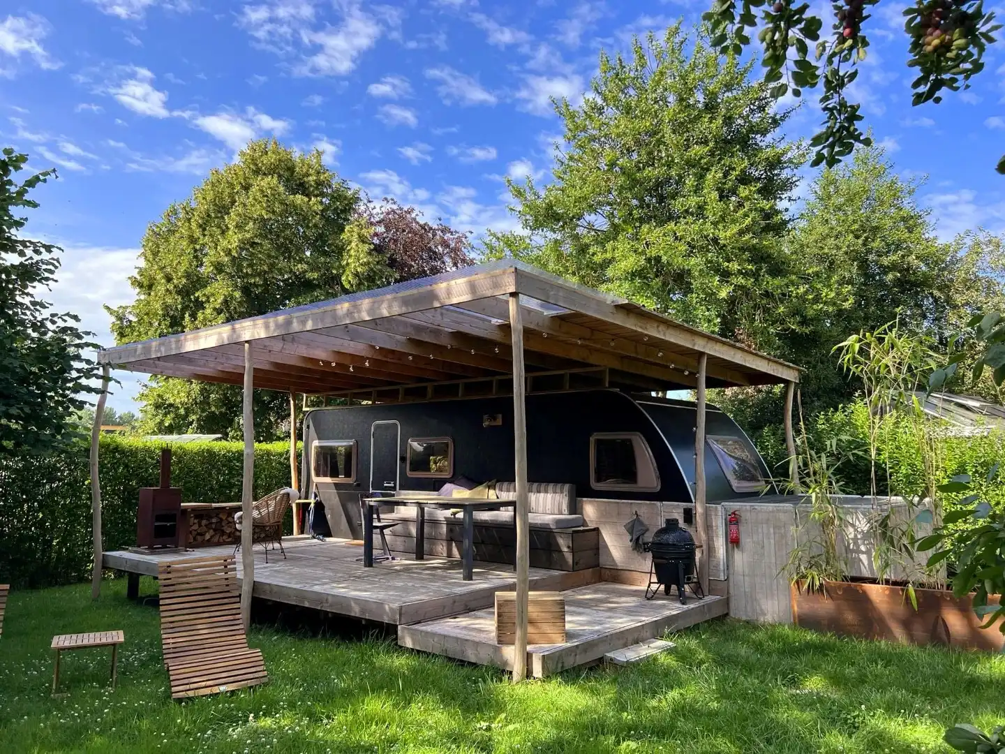 Charmante woning in zalige tuin met gastenverblijf! foto 3