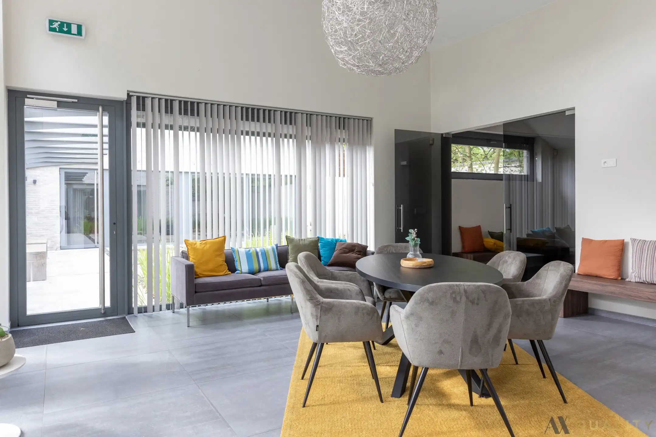 Instapklare kantoor- of praktijkruimte in het hart van Bornem foto 8