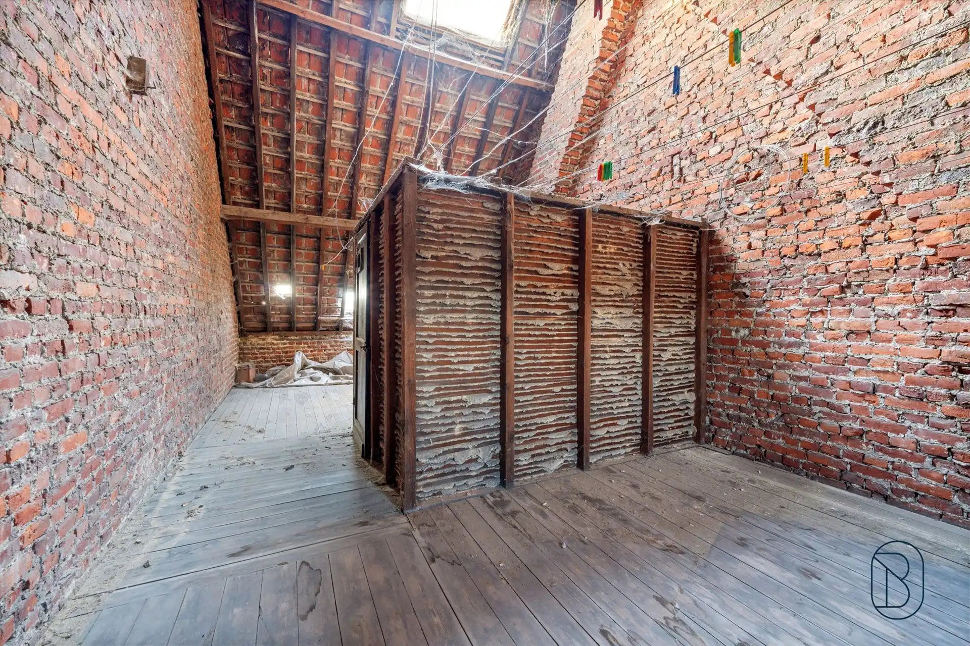 Te renoveren woning in het centrum van Ronse! foto 10