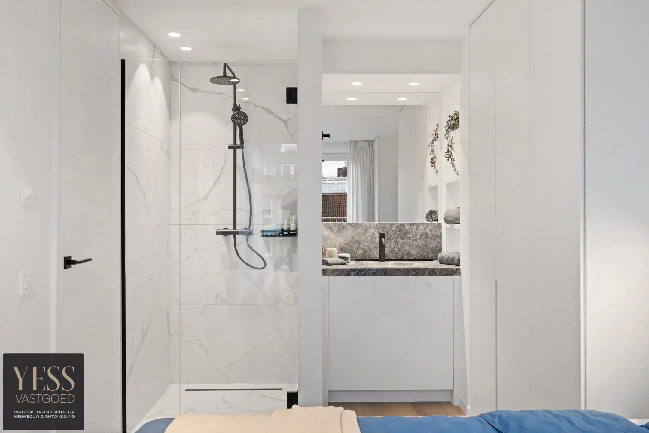 Prachtige penthouse, zijdelings zeezicht & 2 ruime terrassen foto 13