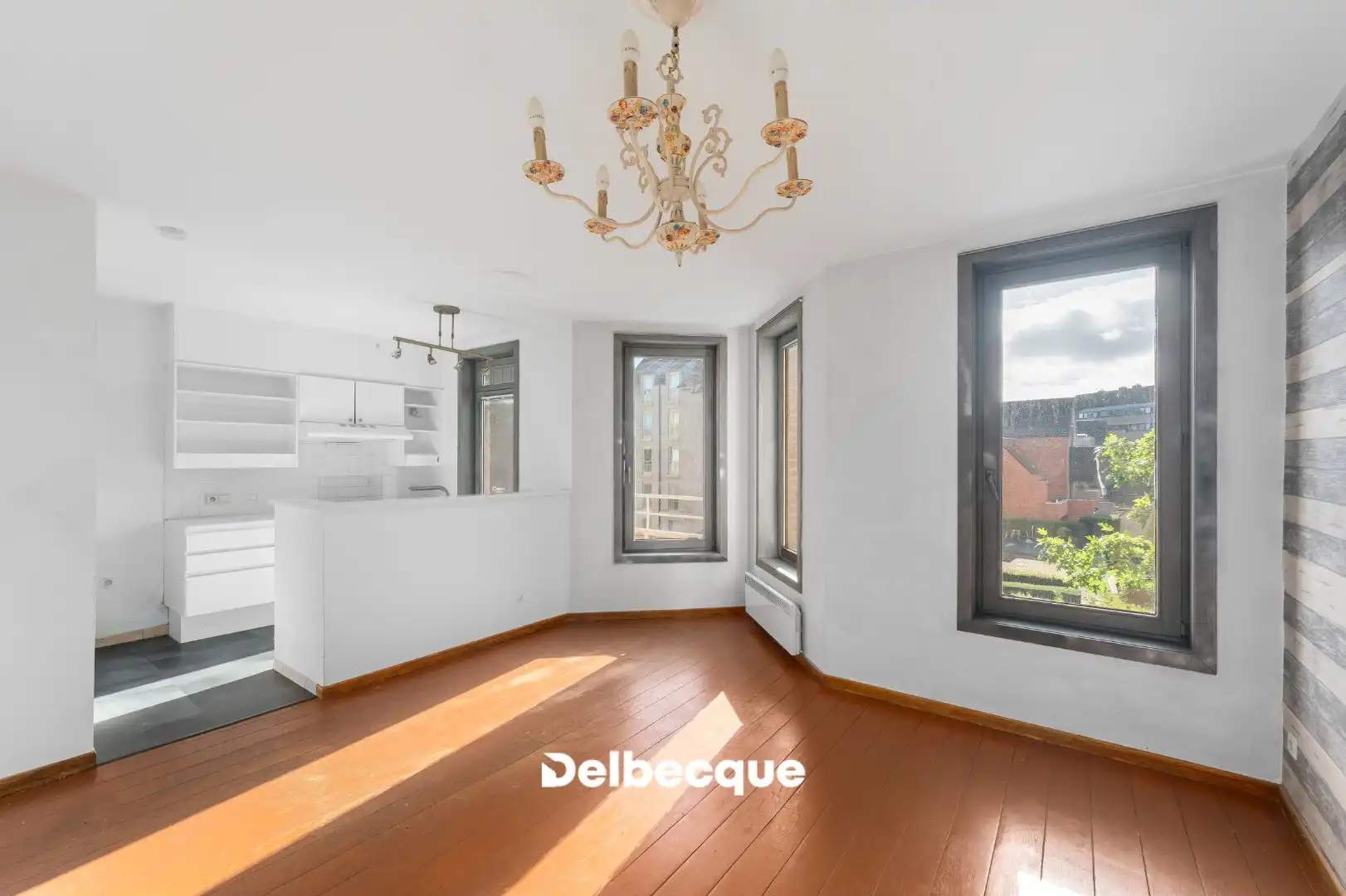Gezellig 1slaapkamer appartement nabij Christus-Koning foto 4